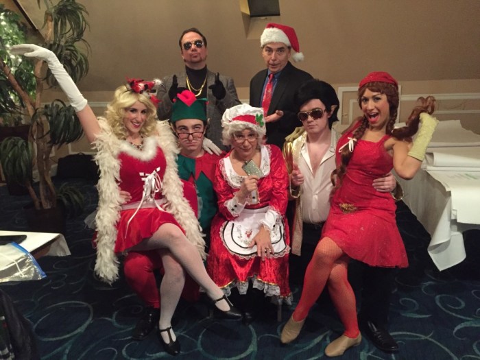 Twas the Knife Before&nbsp;Christmas